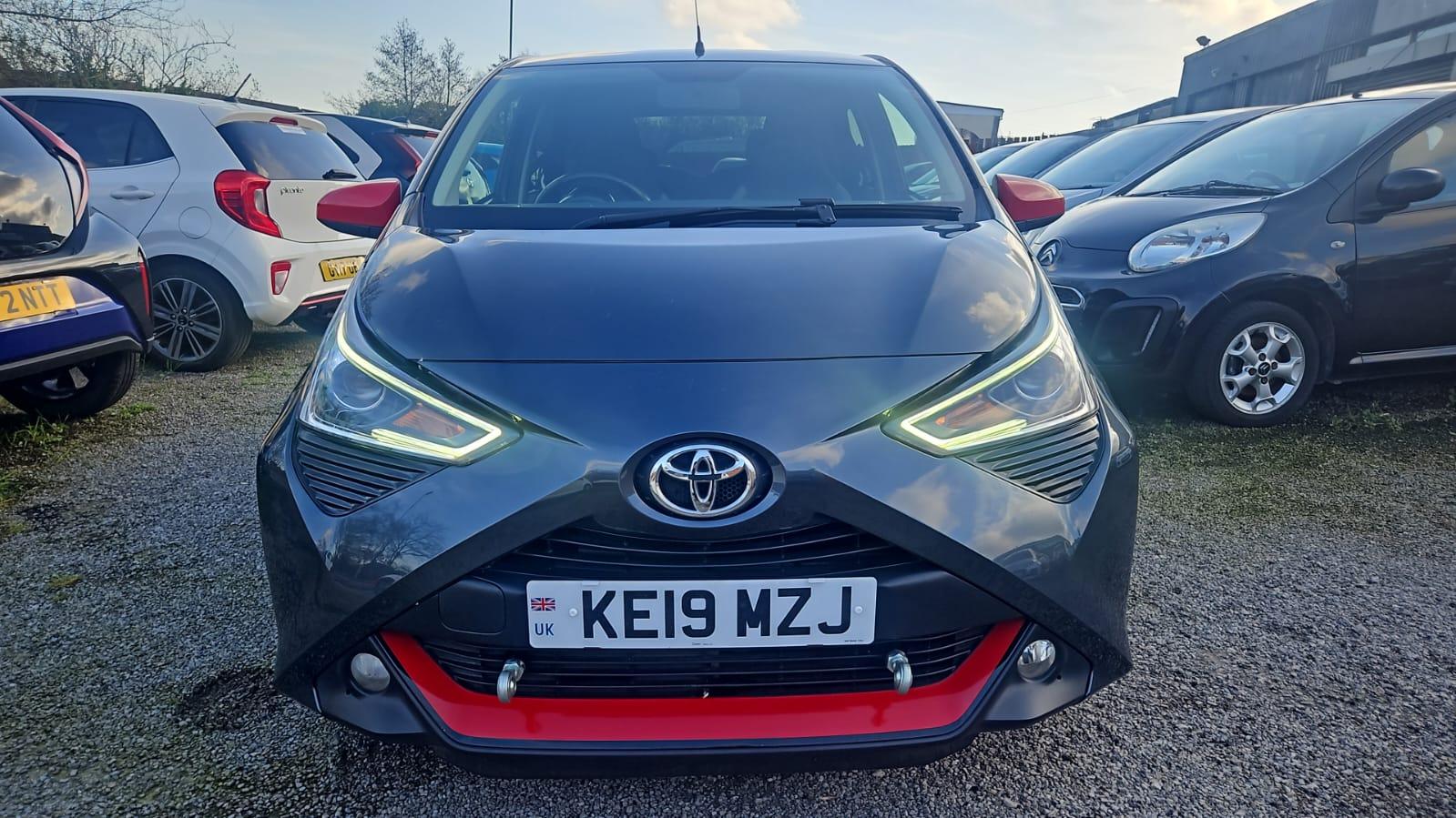 Toyota AYGO 1.0 VVT-i x-trend Hatchback 5dr Petrol x-shift Euro 6 (71 ps)