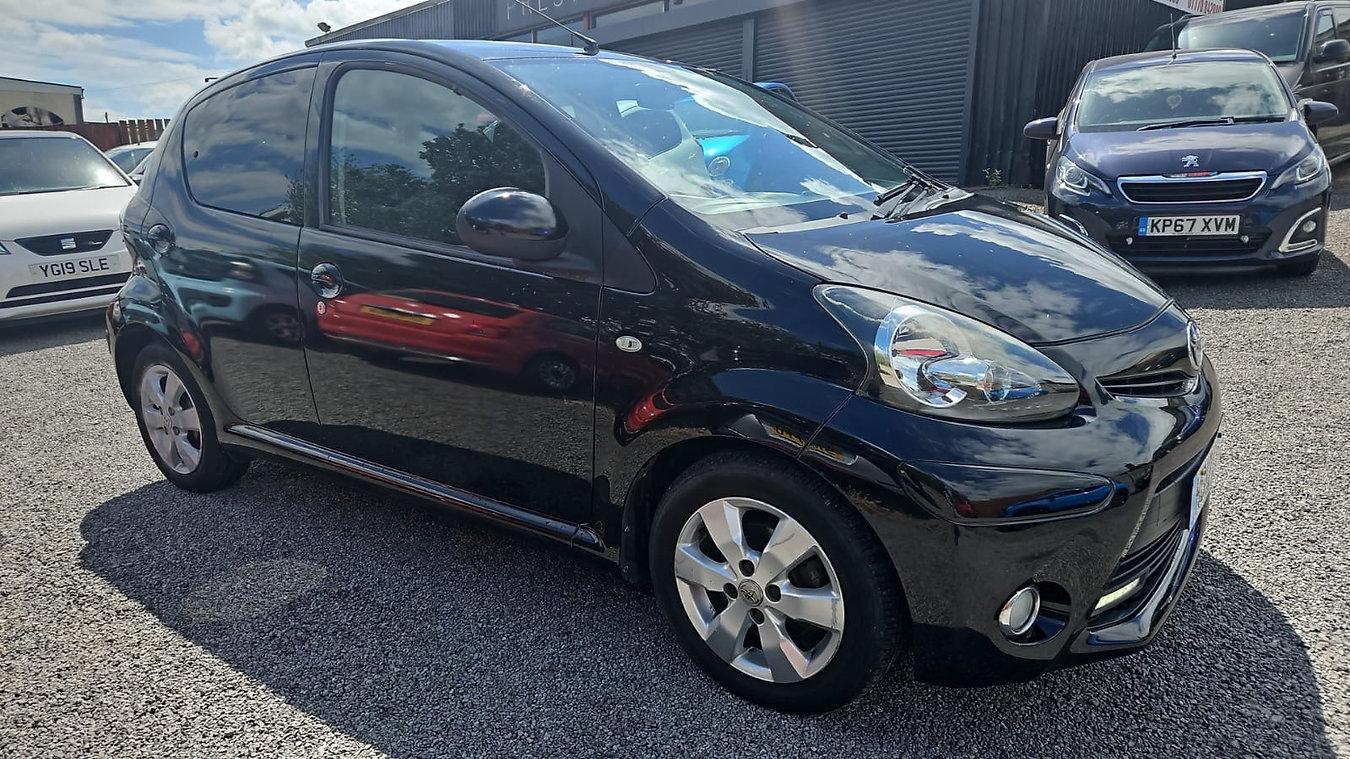 Toyota AYGO 1.0 VVT-i Fire Hatchback 5dr Petrol Manual Euro 5 (67 ps)