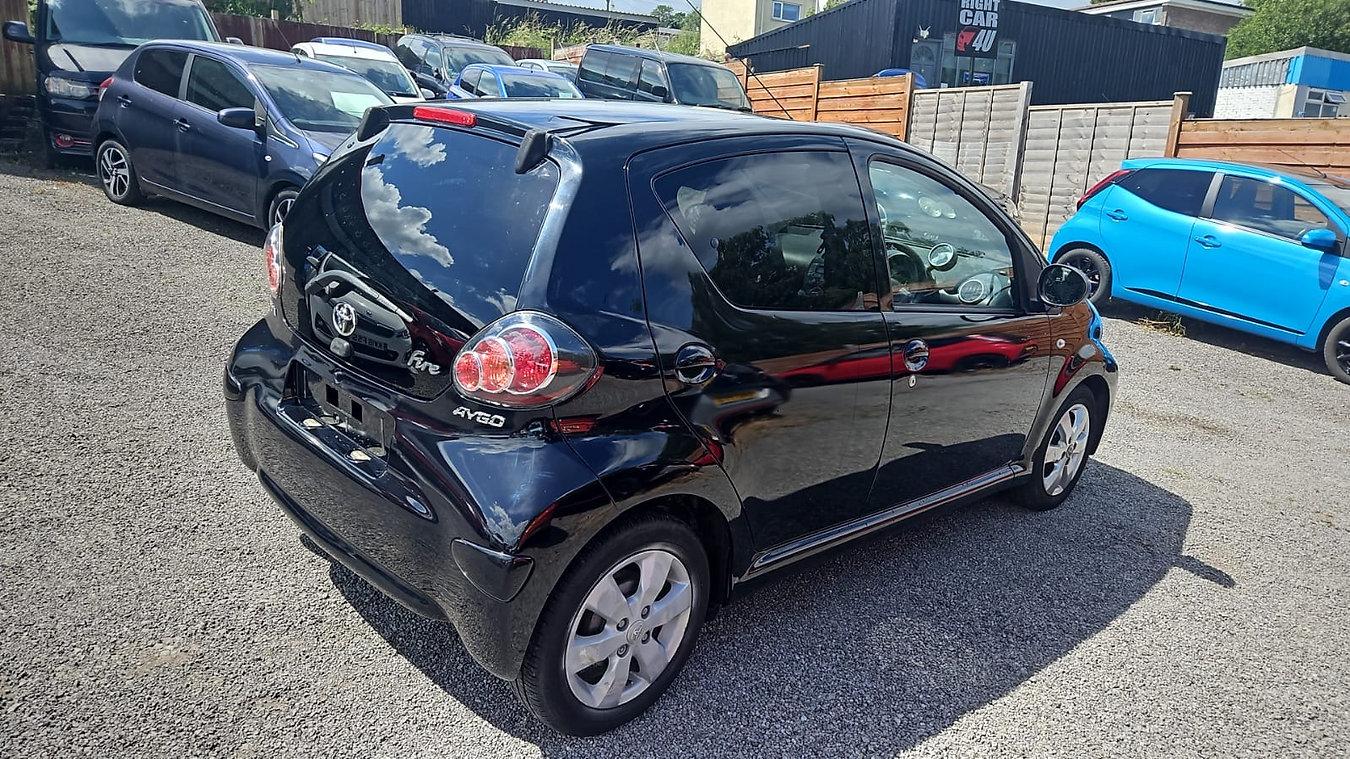 Toyota AYGO 1.0 VVT-i Fire Hatchback 5dr Petrol Manual Euro 5 (67 ps)