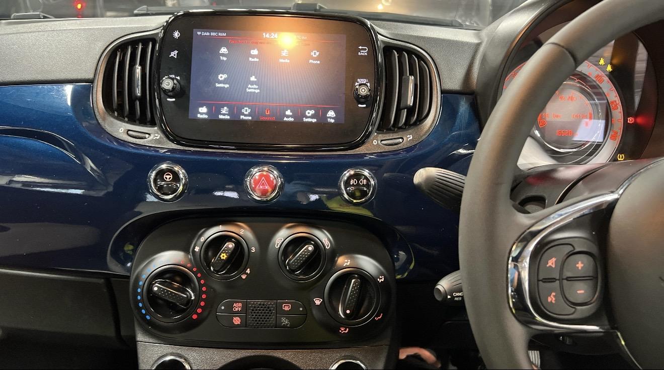 Fiat 500 1.0 MHEV Dolcevita Hatchback 3dr Petrol Manual Euro 6 (s/s) (70 bhp)