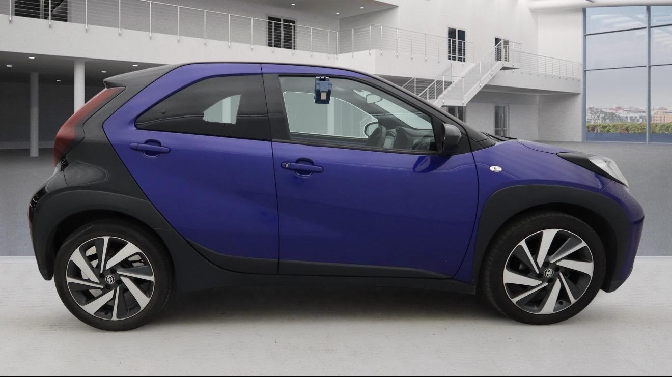 Toyota Aygo X 1.0 VVT-i Edge Hatchback 5dr Petrol Manual Euro 6 (s/s) (72 ps)