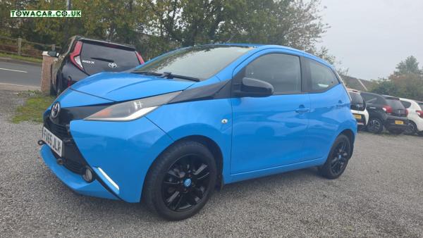 Toyota AYGO 1.0 VVT-i x-cite Hatchback 5dr Petrol Manual Euro 6 (68 ps)