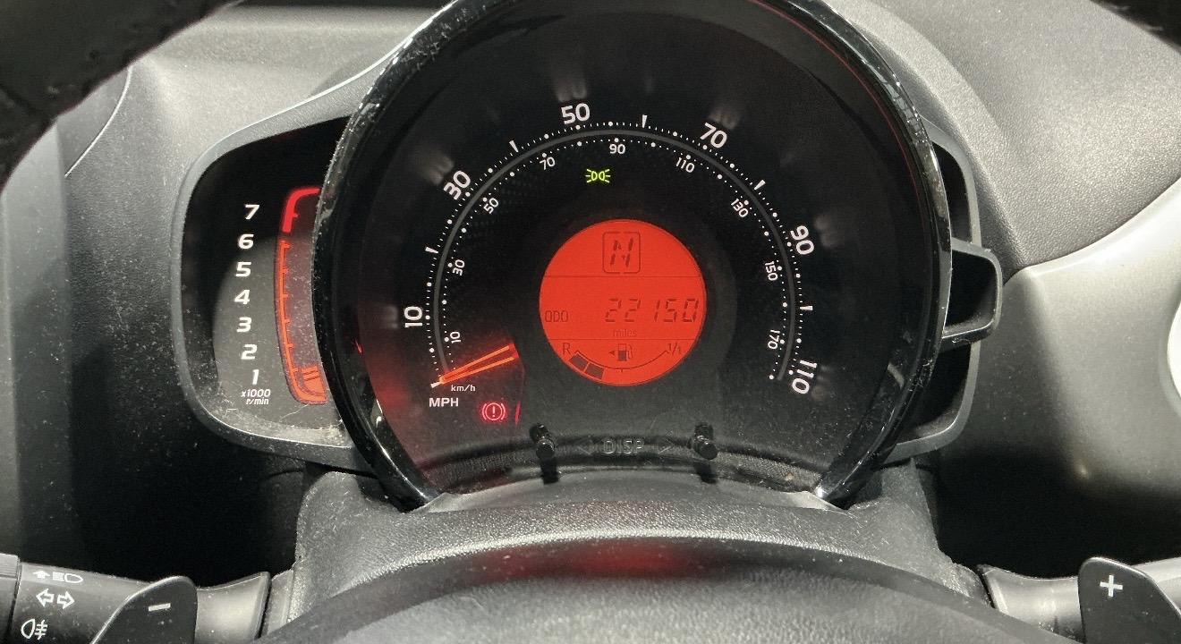 Toyota AYGO 1.0 VVT-i x-plore Hatchback 5dr Petrol x-shift Euro 6 (71 ps)