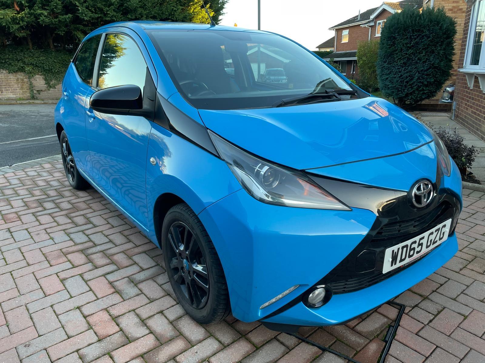 Toyota AYGO 1.0 VVT-i x-cite Hatchback 5dr Petrol x-shift Euro 6 (68 ps)