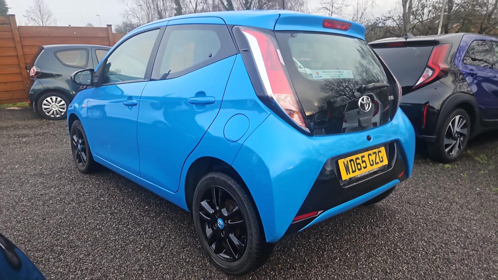 Toyota AYGO 1.0 VVT-i x-cite Hatchback 5dr Petrol x-shift Euro 6 (68 ps)