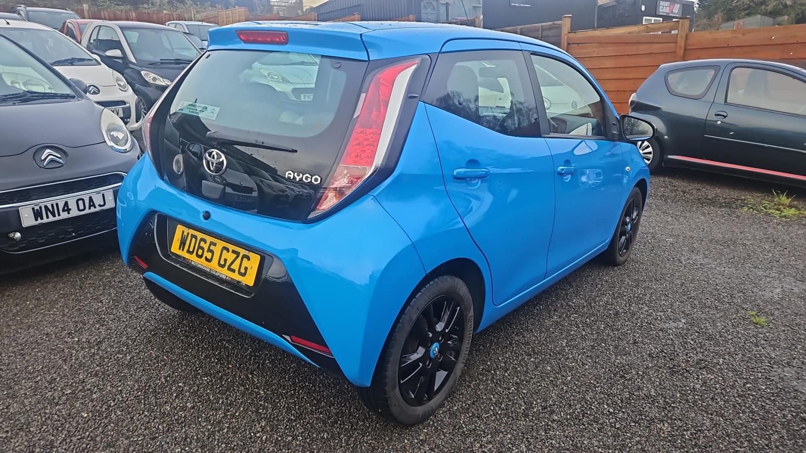 Toyota AYGO 1.0 VVT-i x-cite Hatchback 5dr Petrol x-shift Euro 6 (68 ps)