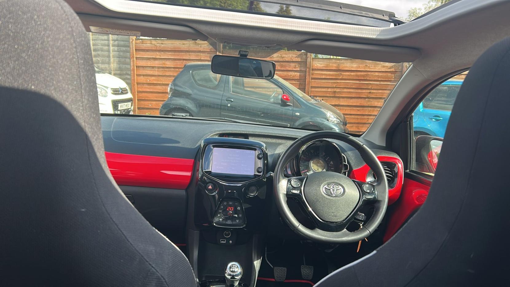 Toyota AYGO 1.0 VVT-i x-style Hatchback 5dr Petrol Manual Euro 6 (68 ps)