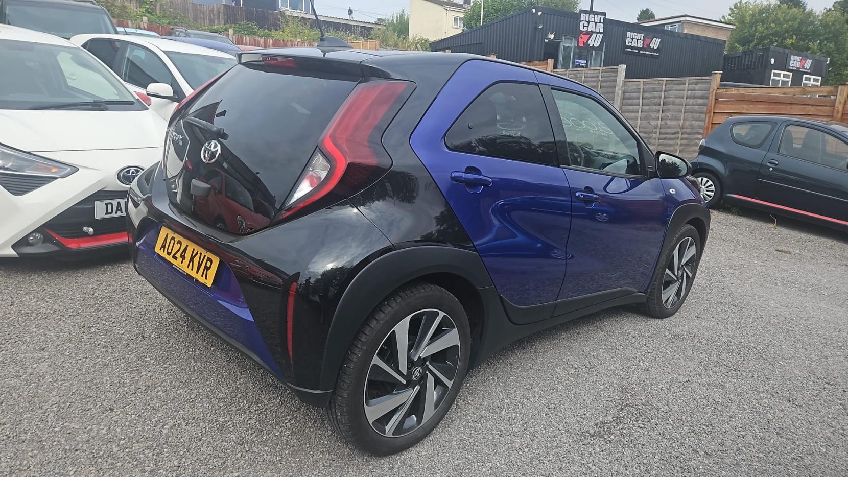 Toyota Aygo X 1.0 VVT-i Edge Hatchback 5dr Petrol Manual Euro 6 (s/s) (72 ps)