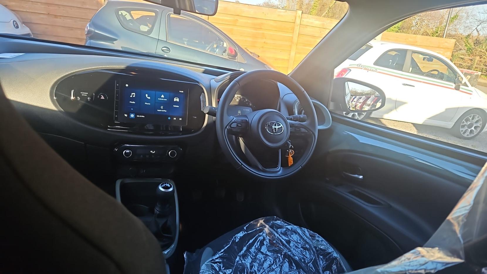 Toyota Aygo X 1.0 VVT-i Edge Hatchback 5dr Petrol Manual Euro 6 (s/s) (72 ps)