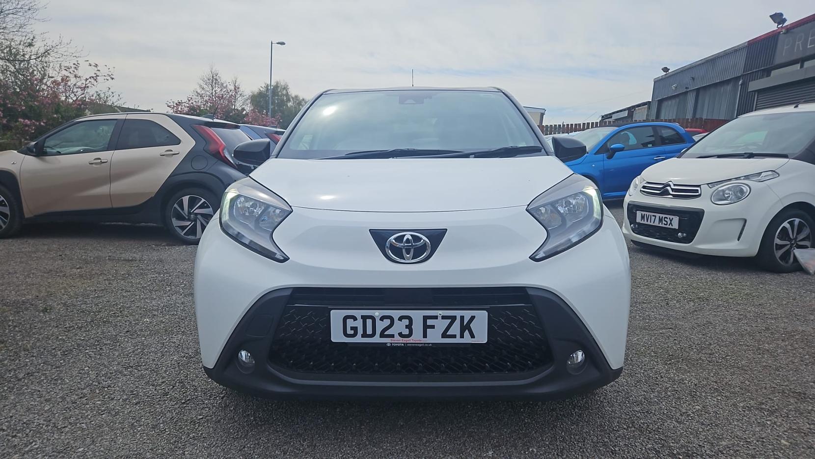 Toyota Aygo X 1.0 VVT-i Edge Hatchback 5dr Petrol Manual Euro 6 (s/s) (72 ps)