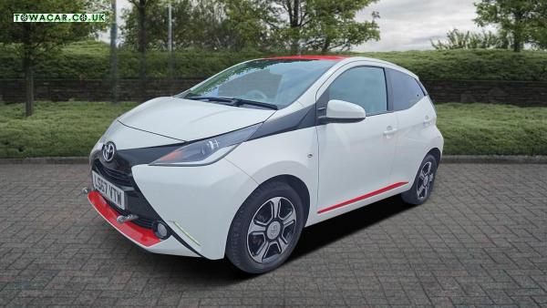 Toyota AYGO 1.0 VVT-i x-press Hatchback 5dr Petrol Manual Euro 6 (68 ps)