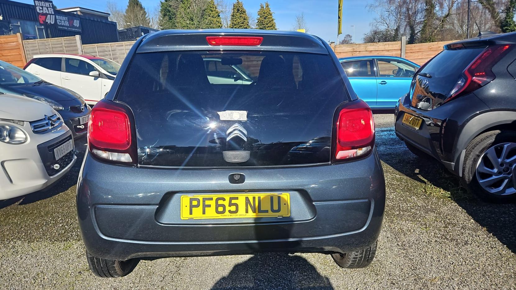 Citroen C1 1.2 PureTech Flair Hatchback 5dr Petrol Manual Euro 6 (82 ps)