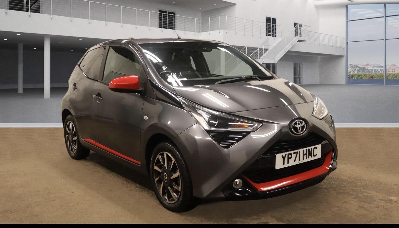Toyota AYGO 1.0 VVT-i x-trend Hatchback 5dr Petrol x-shift Euro 6 (Safety Sense) (71 ps)