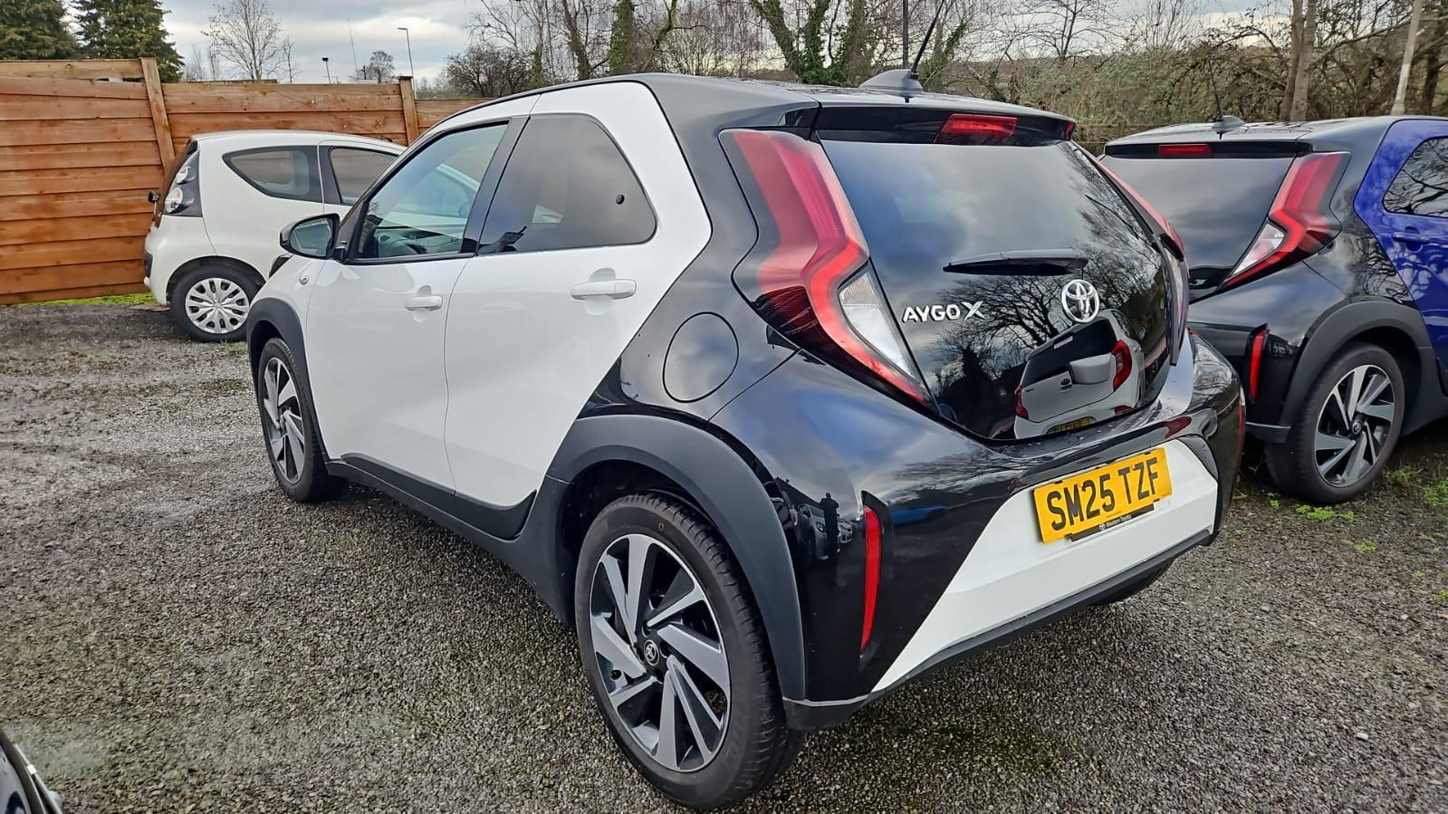 Toyota Aygo X 1.0 VVT-i Edge Hatchback 5dr Petrol Manual Euro 6 (s/s) (72 ps)