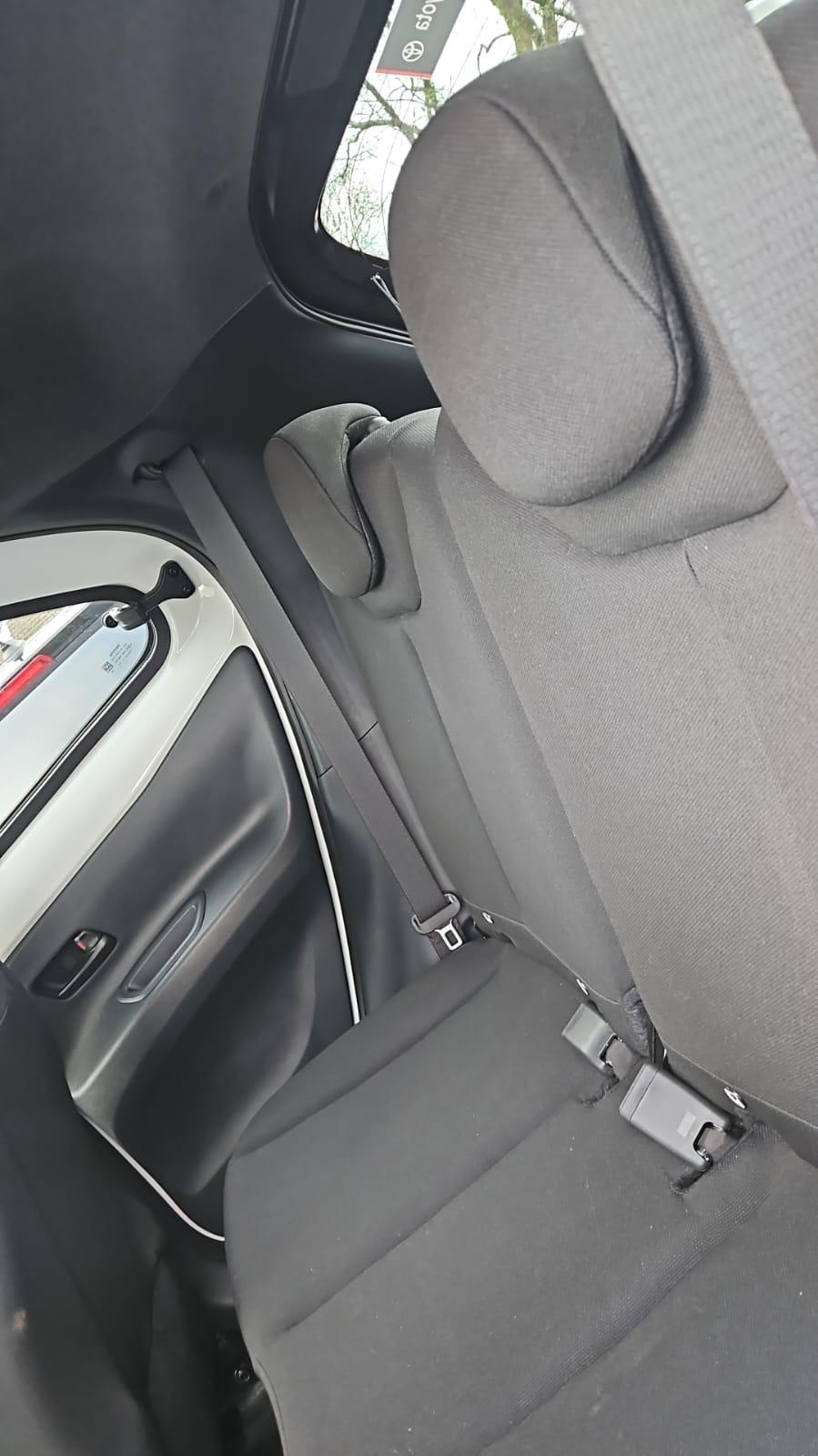 Toyota Aygo X 1.0 VVT-i Edge Hatchback 5dr Petrol Manual Euro 6 (s/s) (72 ps)