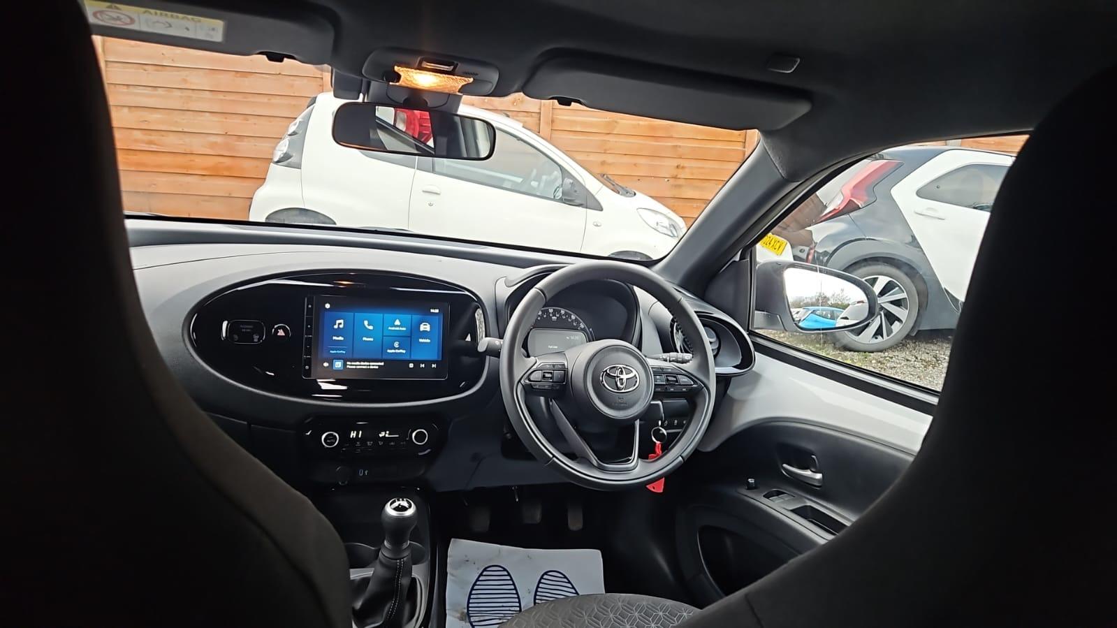 Toyota Aygo X 1.0 VVT-i Edge Hatchback 5dr Petrol Manual Euro 6 (s/s) (72 ps)