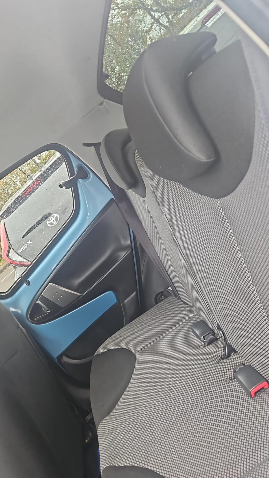 Toyota AYGO 1.0 VVT-i Move Hatchback 5dr Petrol Manual Euro 5 (68 ps)