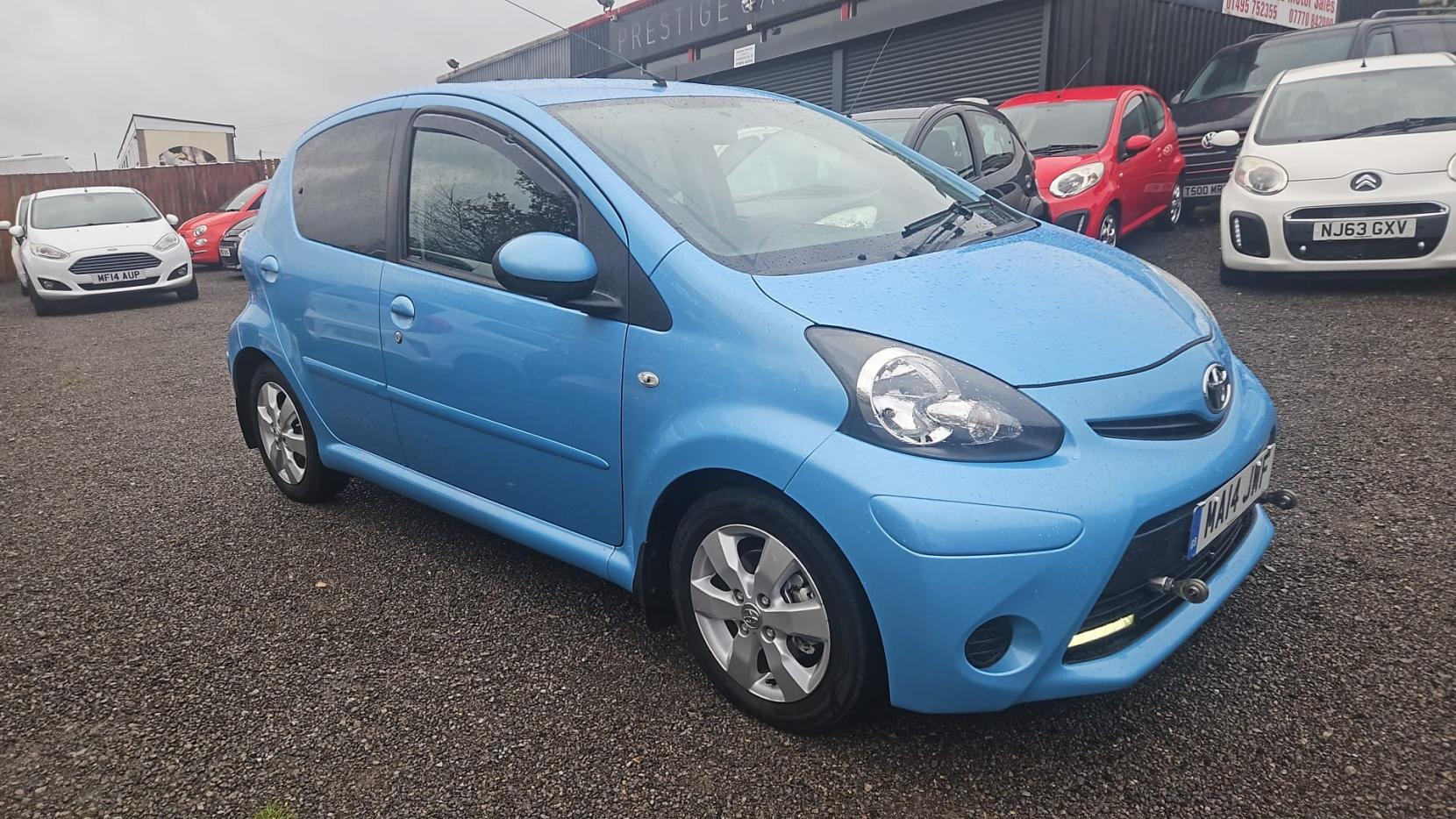 Toyota AYGO 1.0 VVT-i Move Hatchback 5dr Petrol Manual Euro 5 (68 ps)