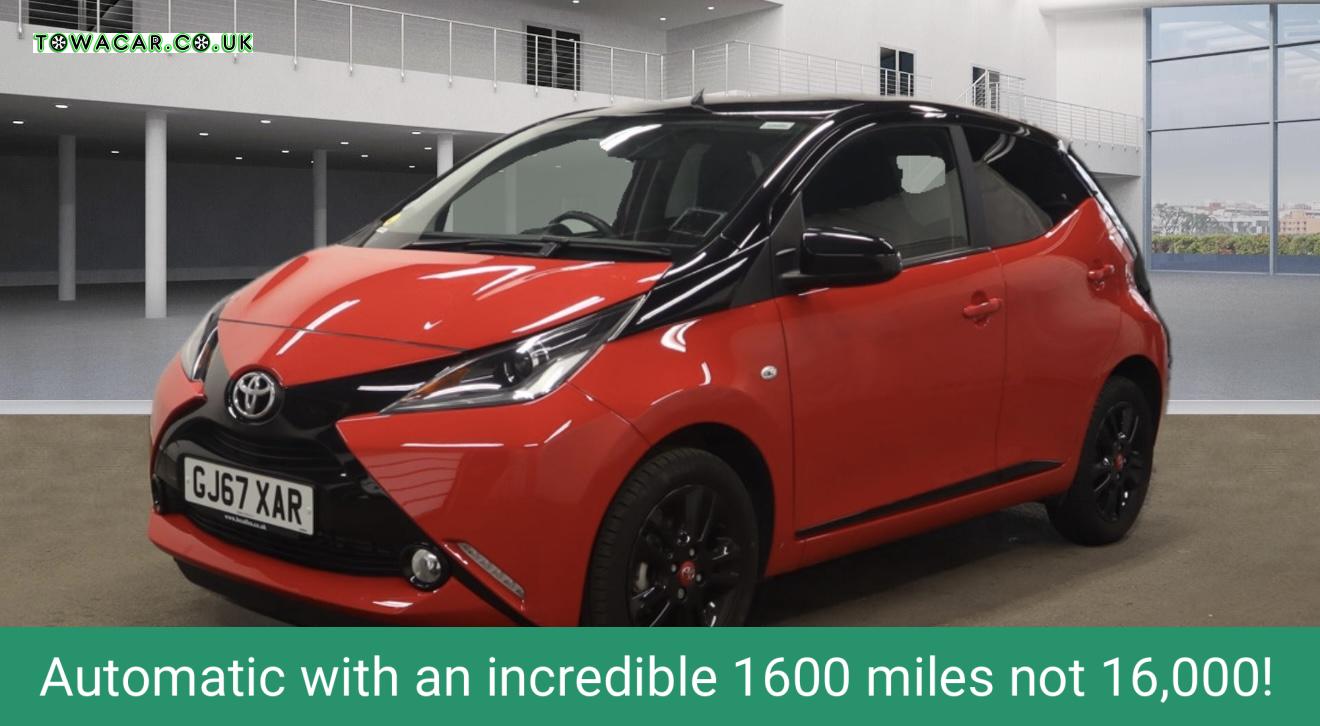 Toyota AYGO 1.0 VVT-i x-cite 4 Red Bi-Tone Hatchback 5dr Petrol x-shift Euro 6 (68 ps)