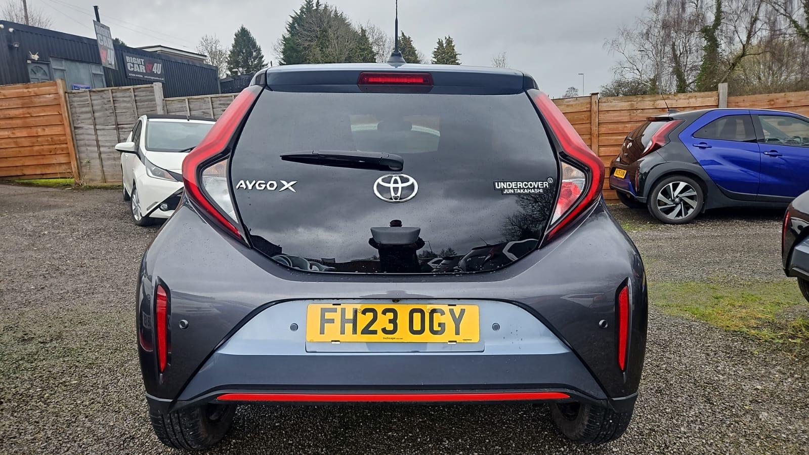 Toyota Aygo X 1.0 VVT-i Undercover Hatchback 5dr Petrol Manual Euro 6 (s/s) (72 ps)