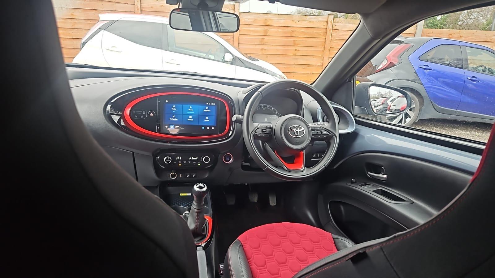 Toyota Aygo X 1.0 VVT-i Undercover Hatchback 5dr Petrol Manual Euro 6 (s/s) (72 ps)