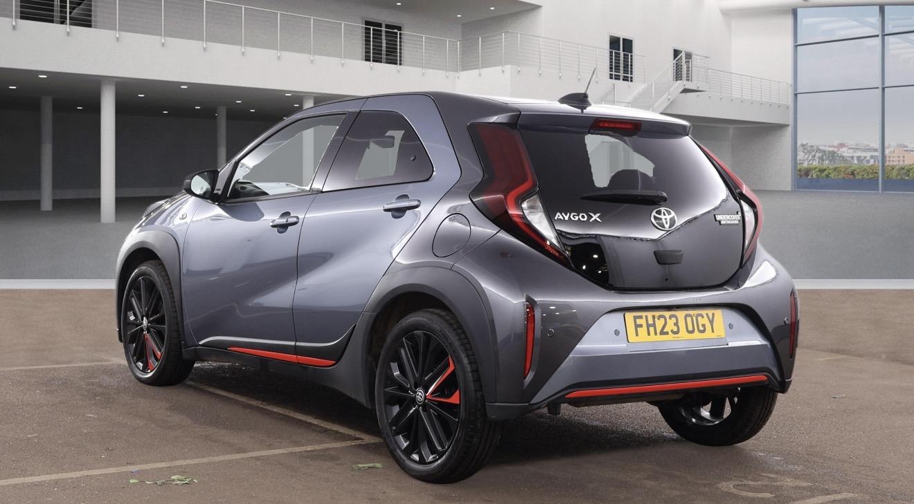 Toyota Aygo X 1.0 VVT-i Undercover Hatchback 5dr Petrol Manual Euro 6 (s/s) (72 ps)
