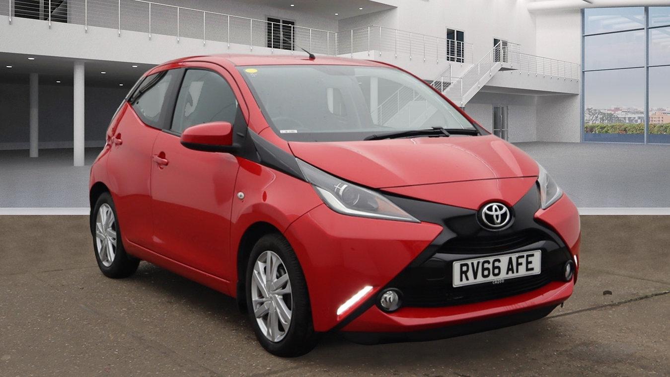 Toyota AYGO 1.0 VVT-i x-pression Hatchback 5dr Petrol x-shift Euro 6 (68 ps)