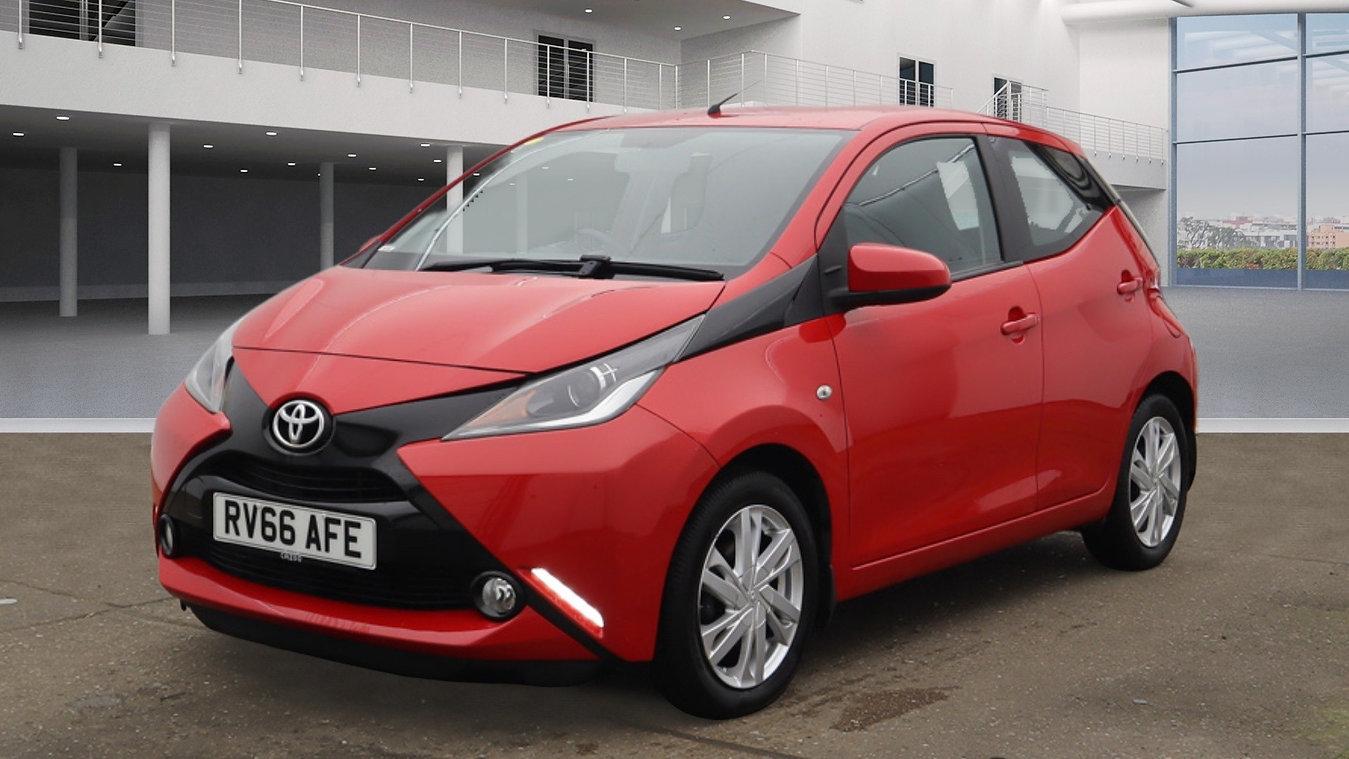 Toyota AYGO 1.0 VVT-i x-pression Hatchback 5dr Petrol x-shift Euro 6 (68 ps)