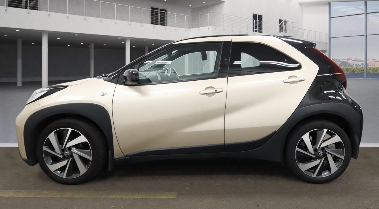 Toyota Aygo X 1.0 VVT-i Exclusive Hatchback 5dr Petrol Manual Euro 6 (s/s) (72 ps)