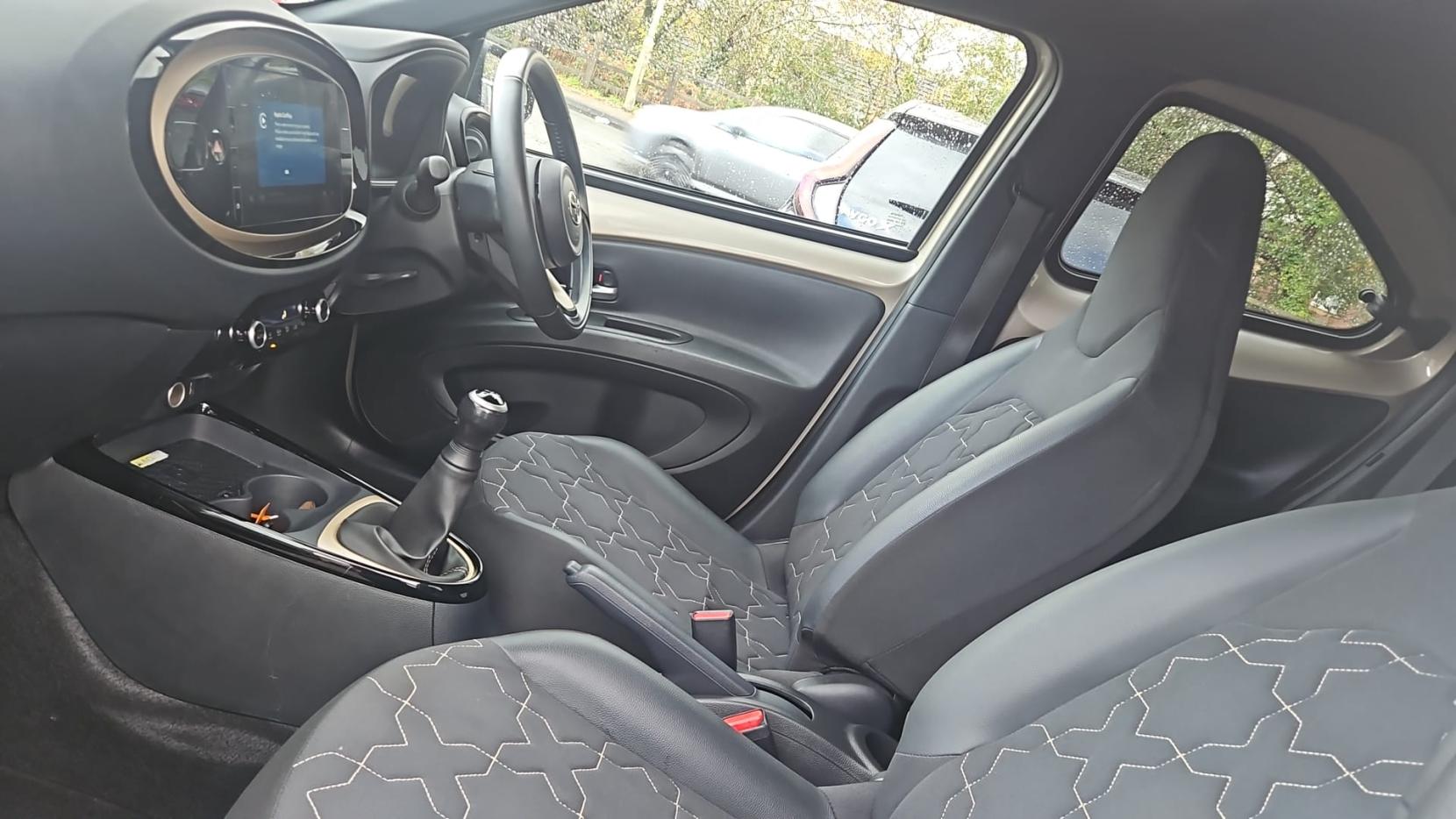 Toyota Aygo X 1.0 VVT-i Exclusive Hatchback 5dr Petrol Manual Euro 6 (s/s) (72 ps)