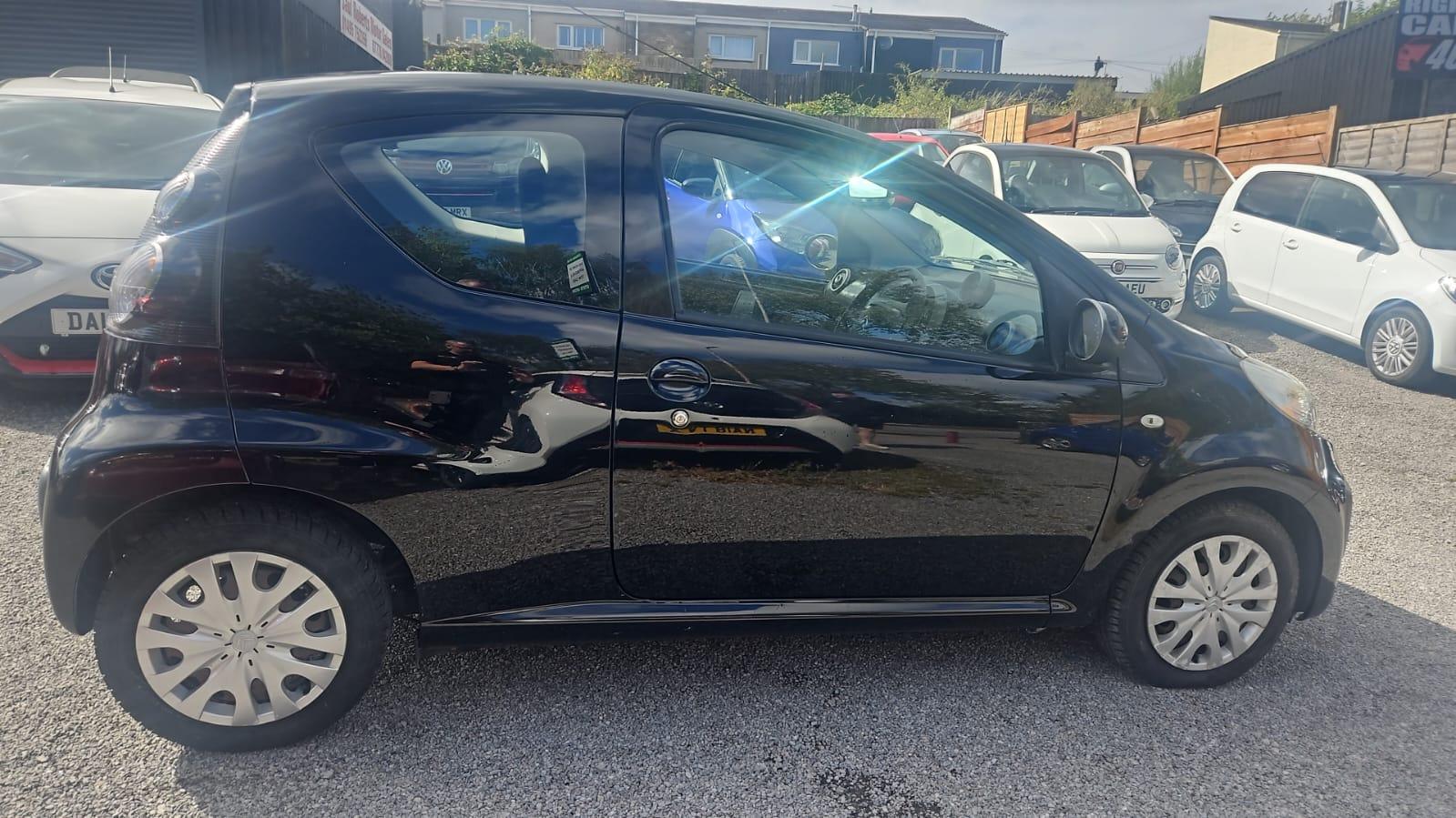 Citroen C1 1.0i VTR Hatchback 3dr Petrol Manual Euro 5 (68 ps)