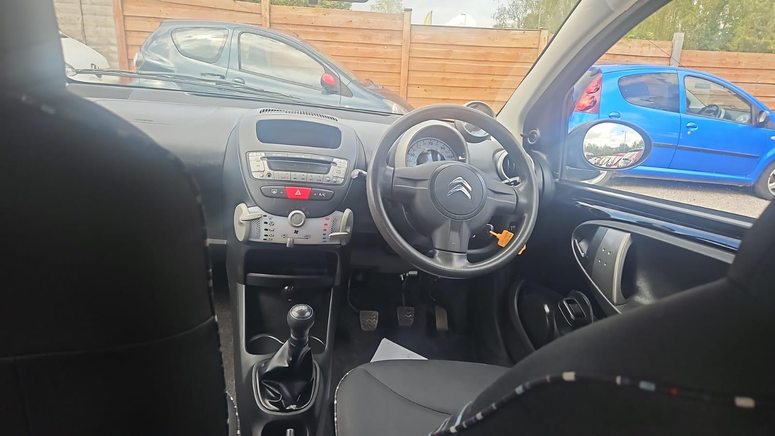 Citroen C1 1.0i VTR Hatchback 3dr Petrol Manual Euro 5 (68 ps)