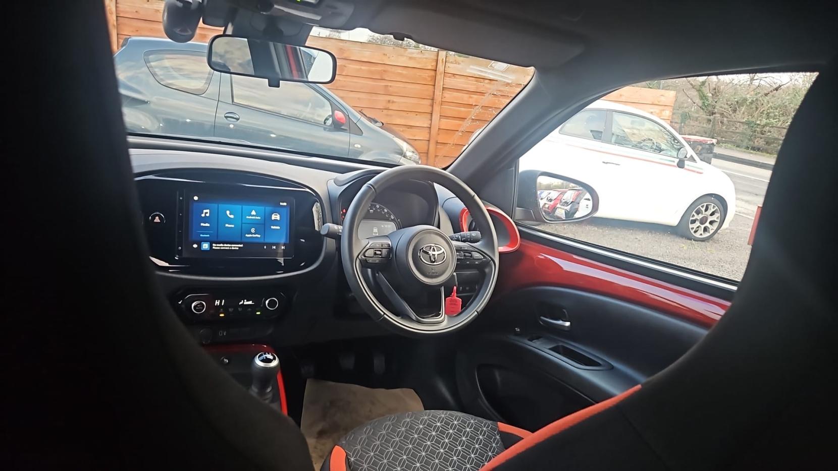 Toyota Aygo X 1.0 VVT-i Edge Hatchback 5dr Petrol Manual Euro 6 (s/s) (72 ps)