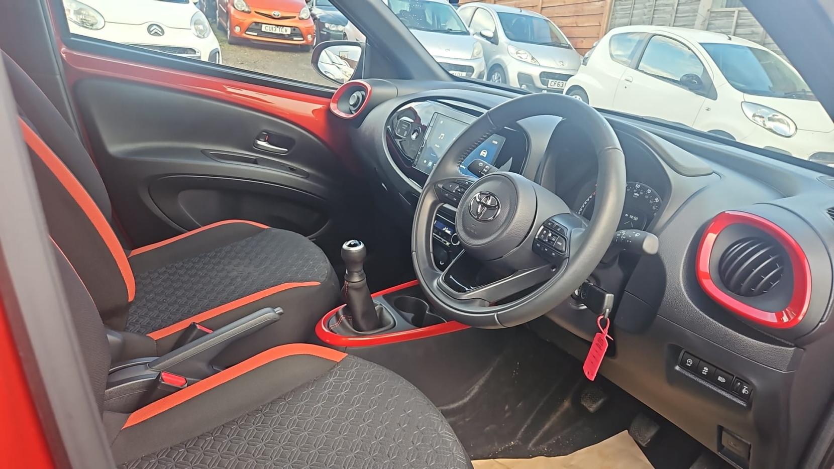 Toyota Aygo X 1.0 VVT-i Edge Hatchback 5dr Petrol Manual Euro 6 (s/s) (72 ps)