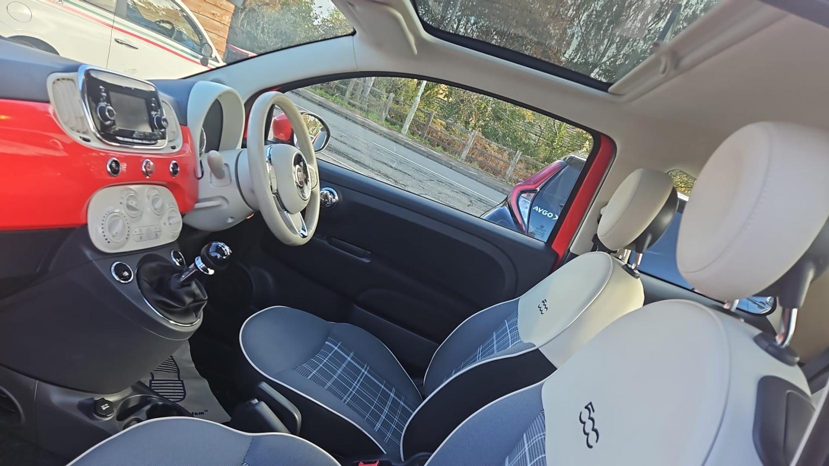 Fiat 500 1.2 Lounge Hatchback 3dr Petrol Manual Euro 6 (s/s) (69 bhp)