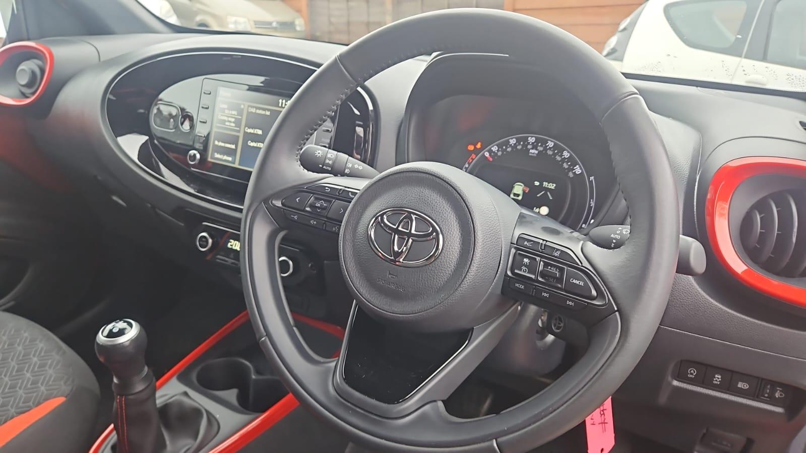 Toyota Aygo X 1.0 VVT-i Edge Hatchback 5dr Petrol Manual Euro 6 (s/s) (72 ps)