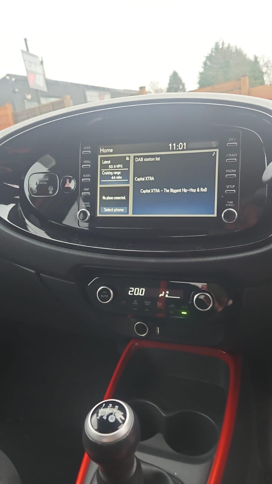 Toyota Aygo X 1.0 VVT-i Edge Hatchback 5dr Petrol Manual Euro 6 (s/s) (72 ps)