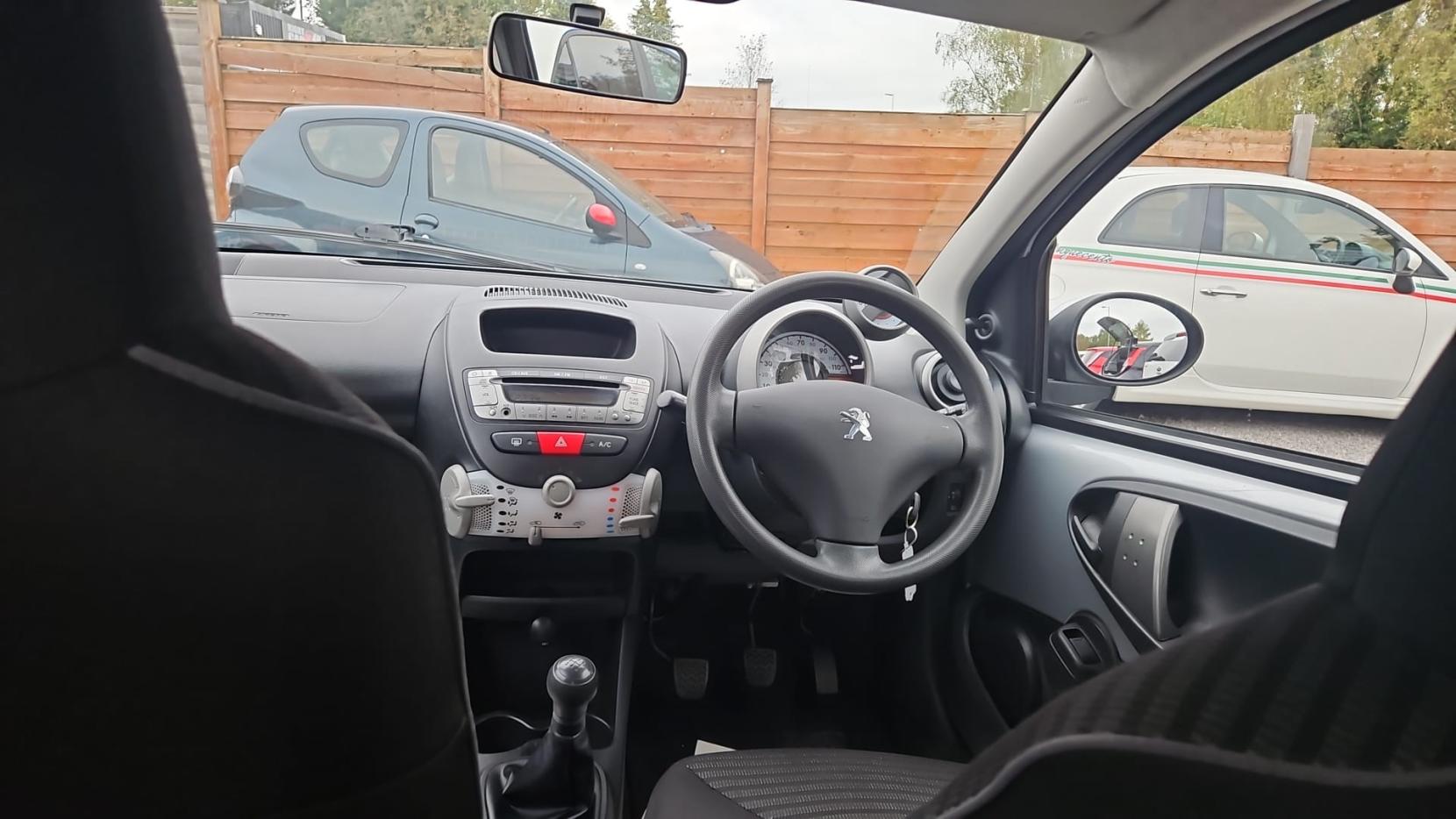 Peugeot 107 1.0 12V Active Hatchback 3dr Petrol Manual Euro 5 (68 ps)