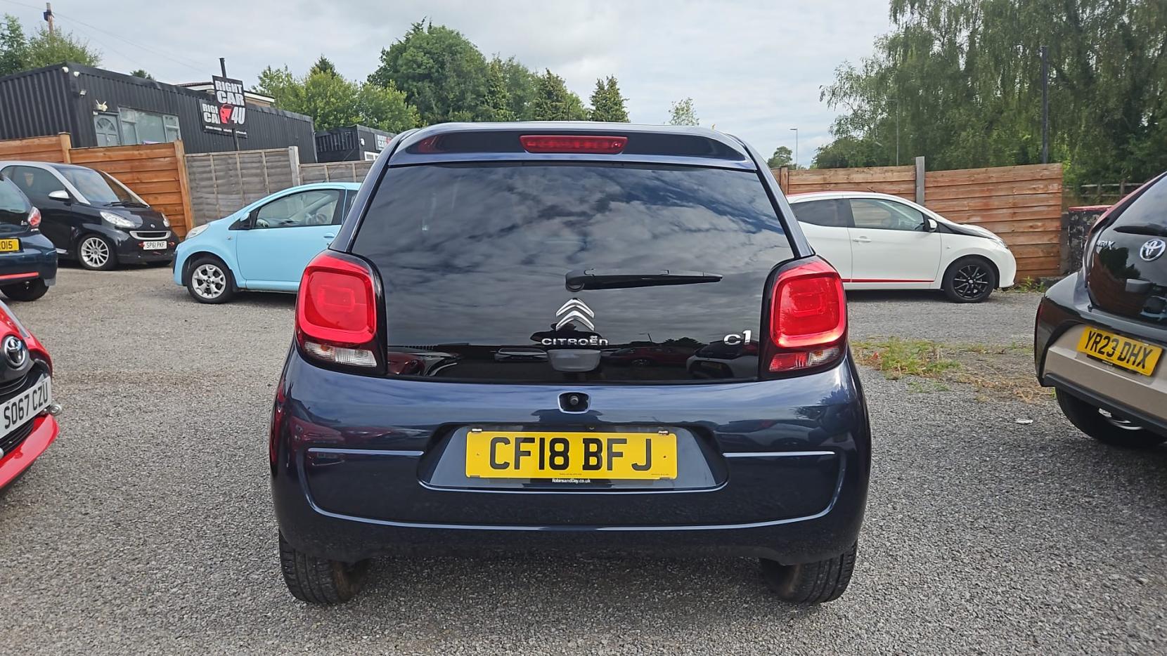Citroen C1 1.2 PureTech Flair Hatchback 5dr Petrol Manual Euro 6 (82 ps)