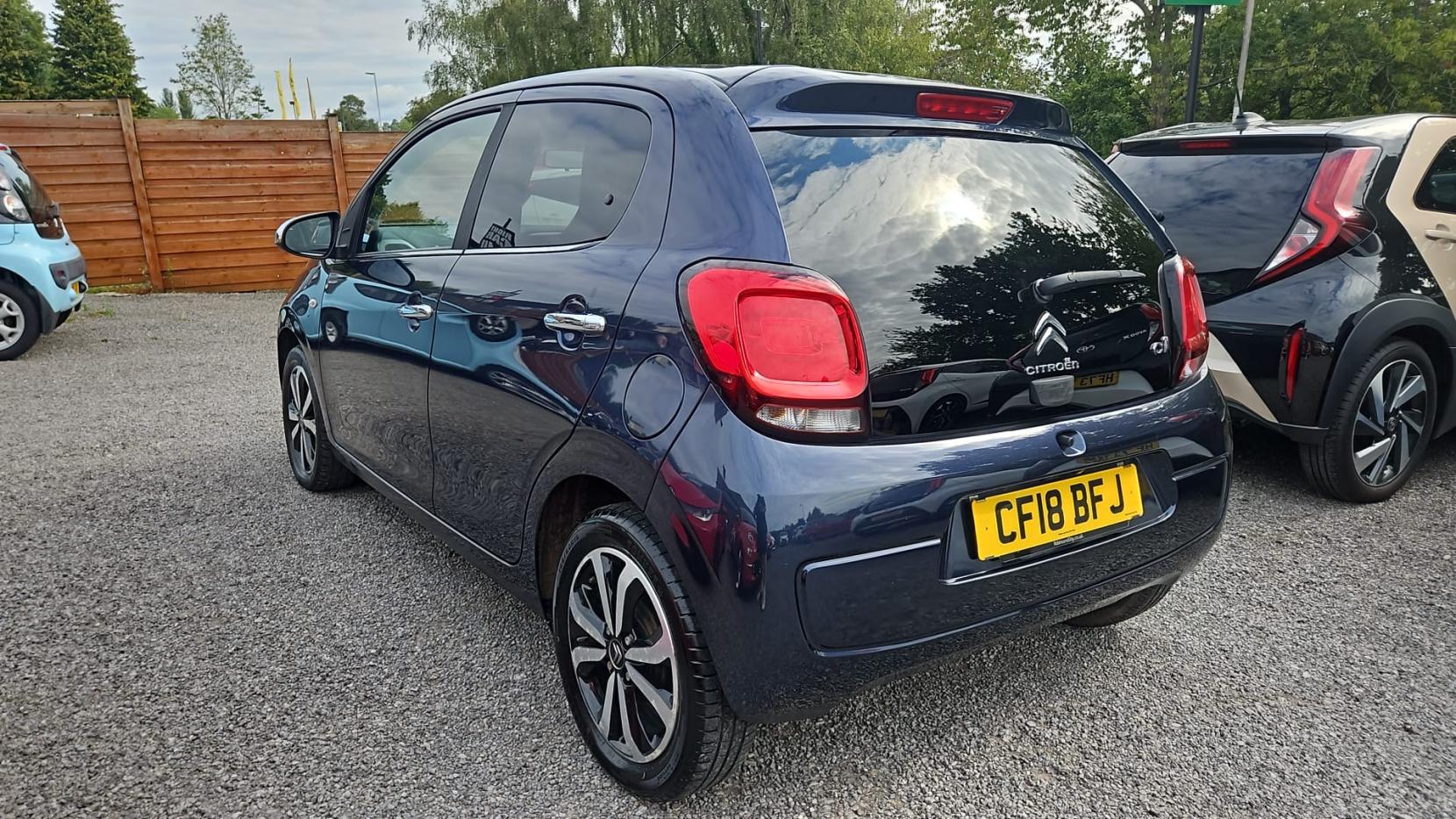 Citroen C1 1.2 PureTech Flair Hatchback 5dr Petrol Manual Euro 6 (82 ps)