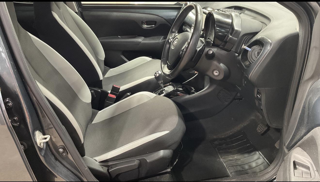 Toyota AYGO 1.0 VVT-i x-press Hatchback 5dr Petrol x-shift Euro 6 (68 ps)