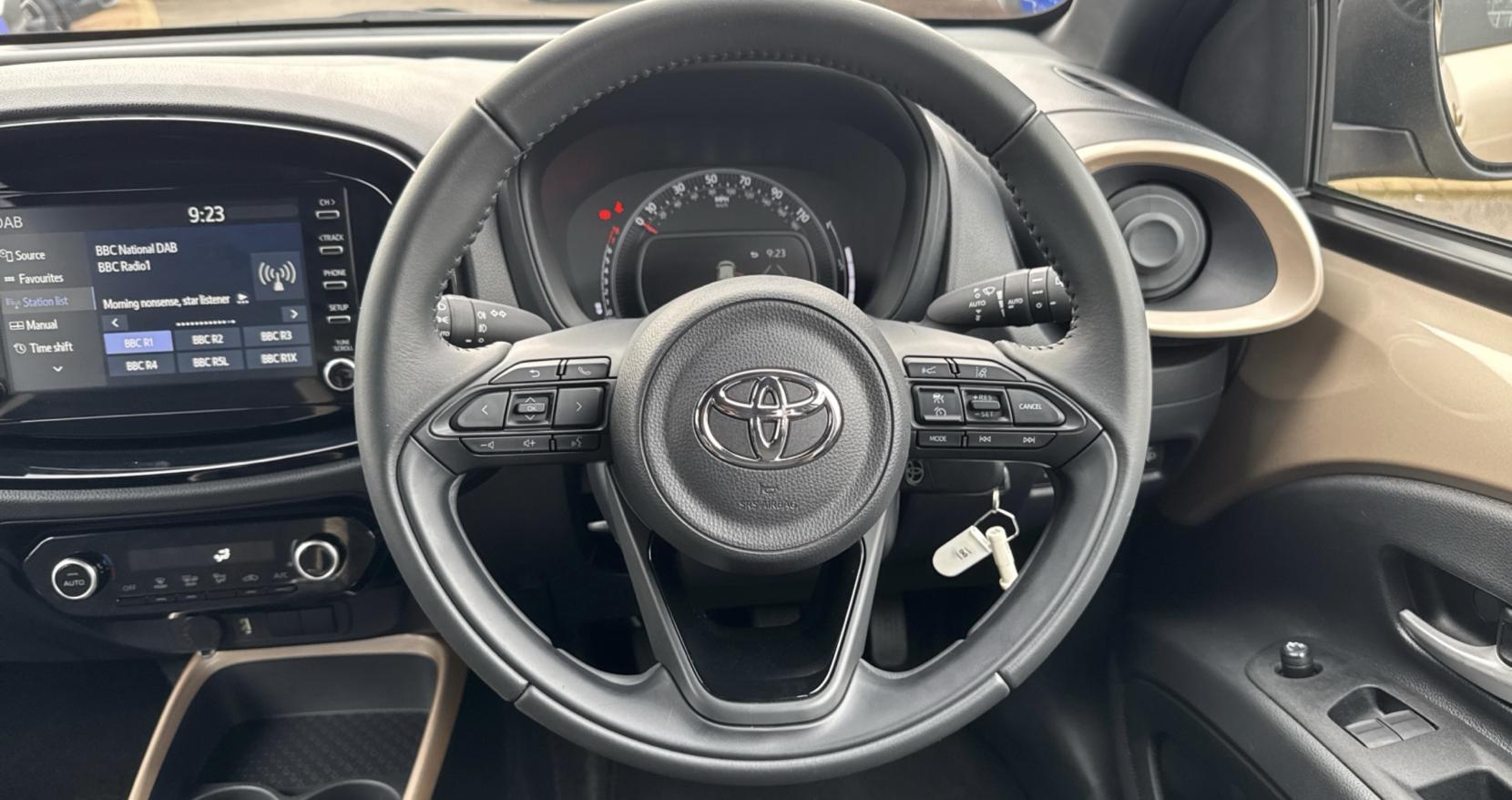 Toyota Aygo X 1.0 VVT-i Edge Hatchback 5dr Petrol Manual Euro 6 (s/s) (72 ps)