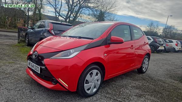 Toyota AYGO 1.0 VVT-i x-play Hatchback 5dr Petrol Manual Euro 5 Euro 5 (68 ps)