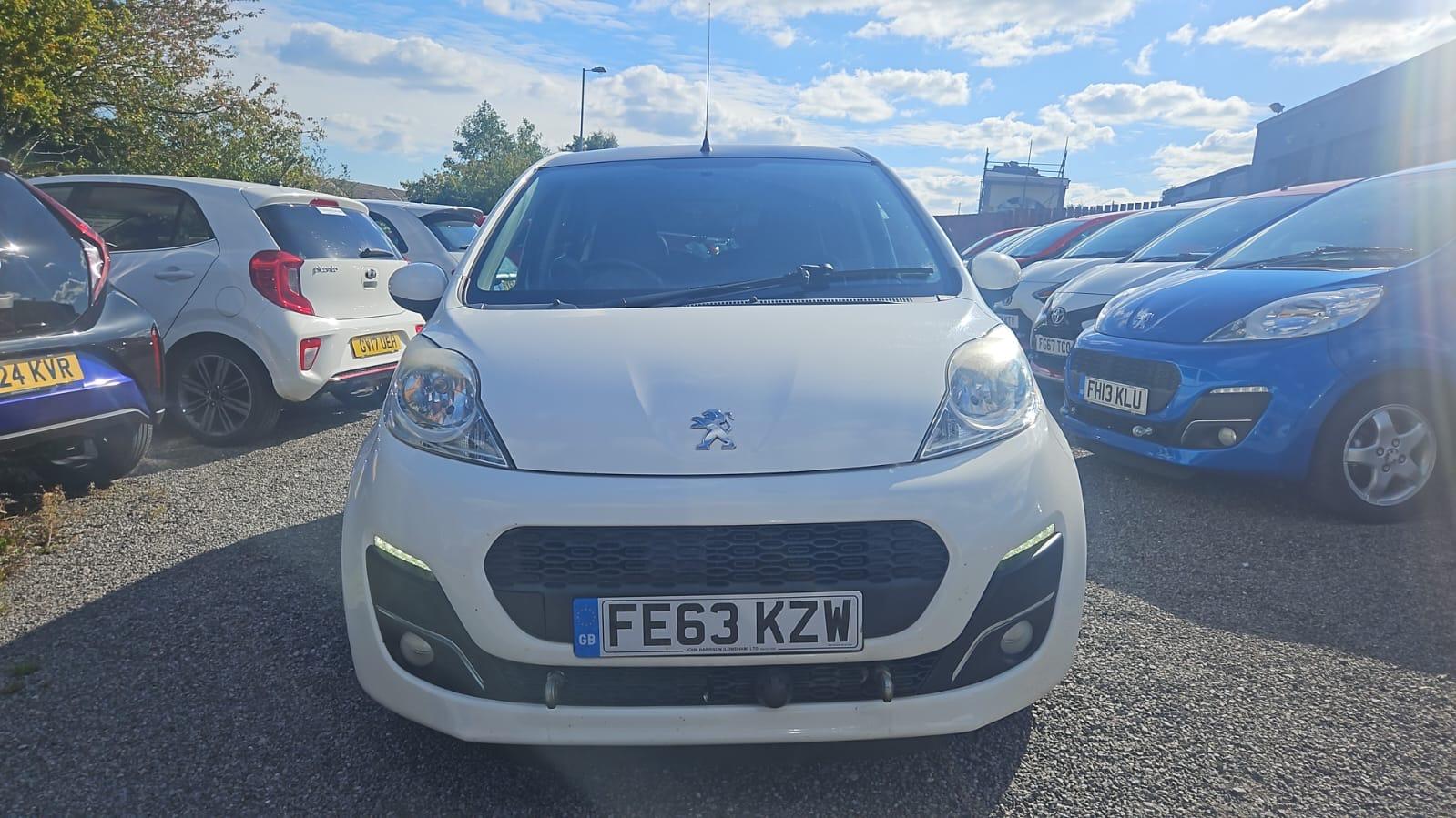 Peugeot 107 1.0 12V Envy Hatchback 5dr Petrol Manual Euro 5 (68 ps)