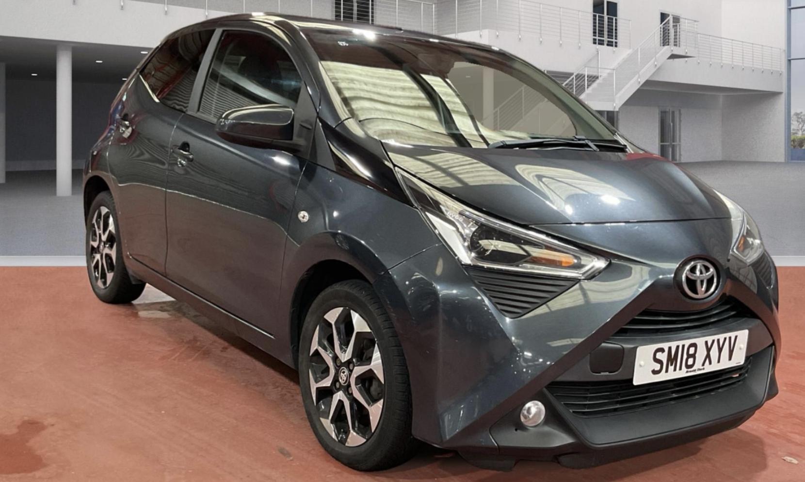 Toyota AYGO 1.0 VVT-i x-plore Hatchback 5dr Petrol x-shift Euro 6 (71 ps)