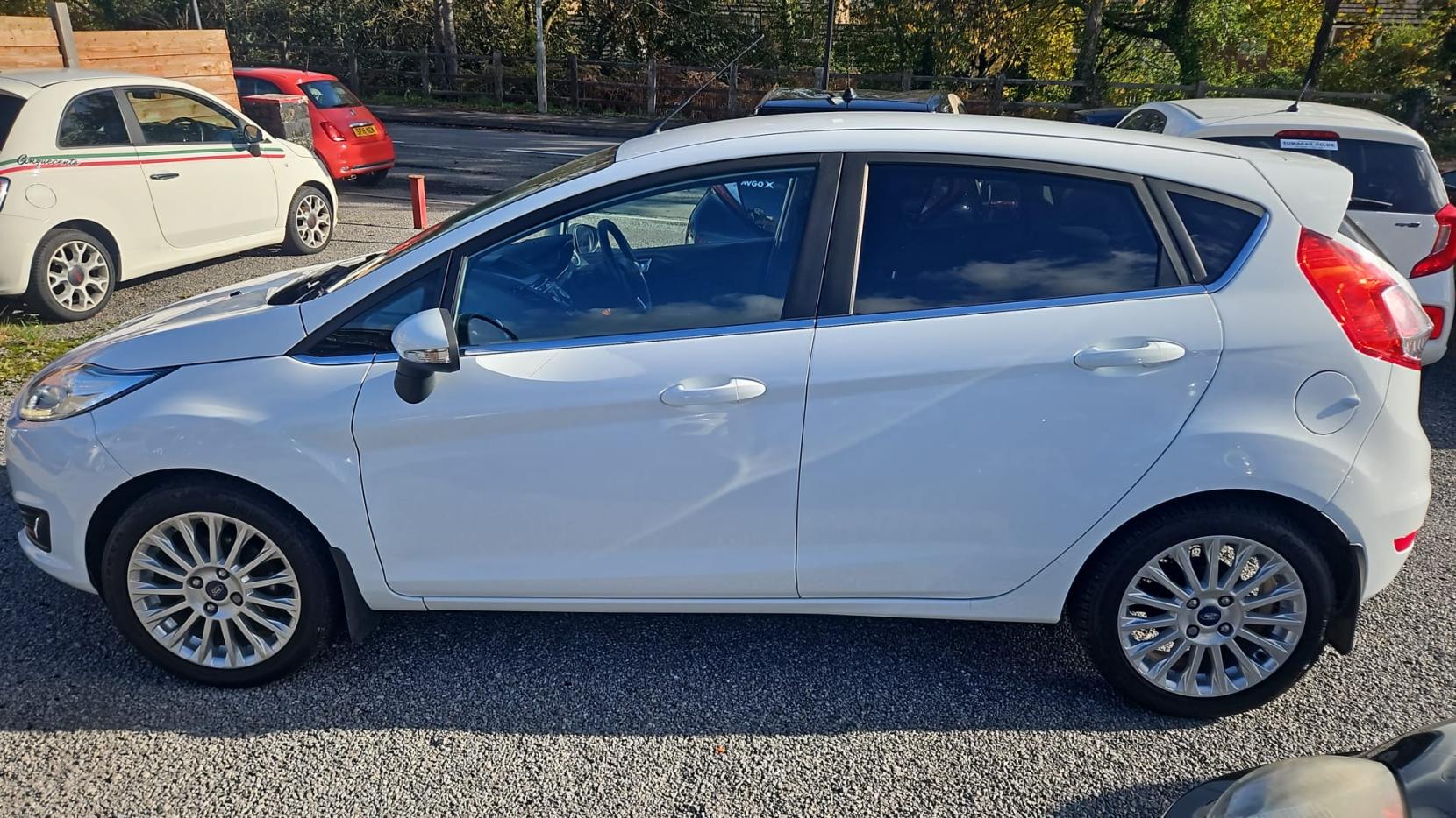 Ford Fiesta 1.0T EcoBoost Titanium Hatchback 5dr Petrol Manual Euro 5 (s/s) (100 ps)