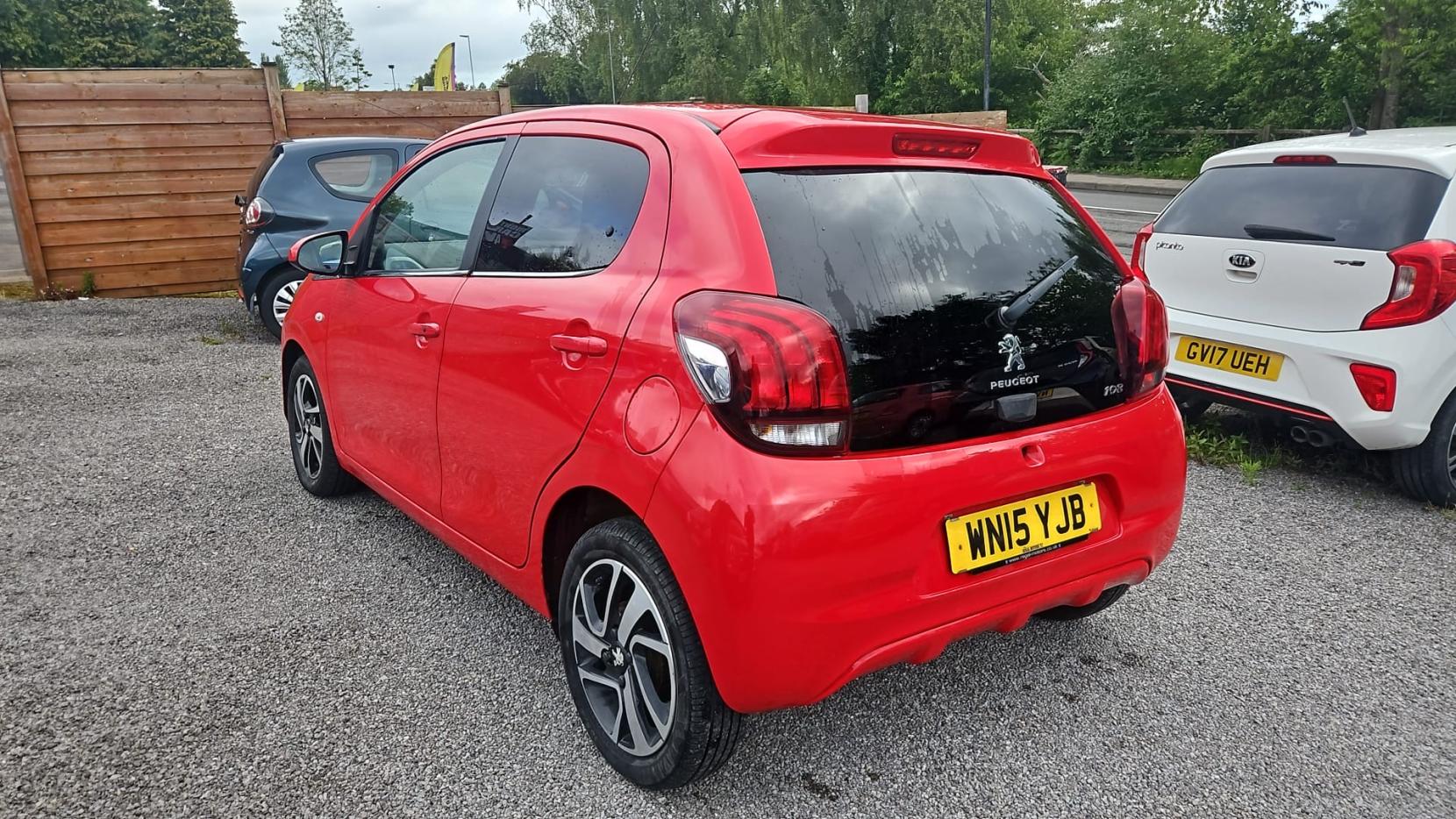Peugeot 108 1.2 VTi PureTech Allure Hatchback 5dr Petrol Manual Euro 5 (82 ps)