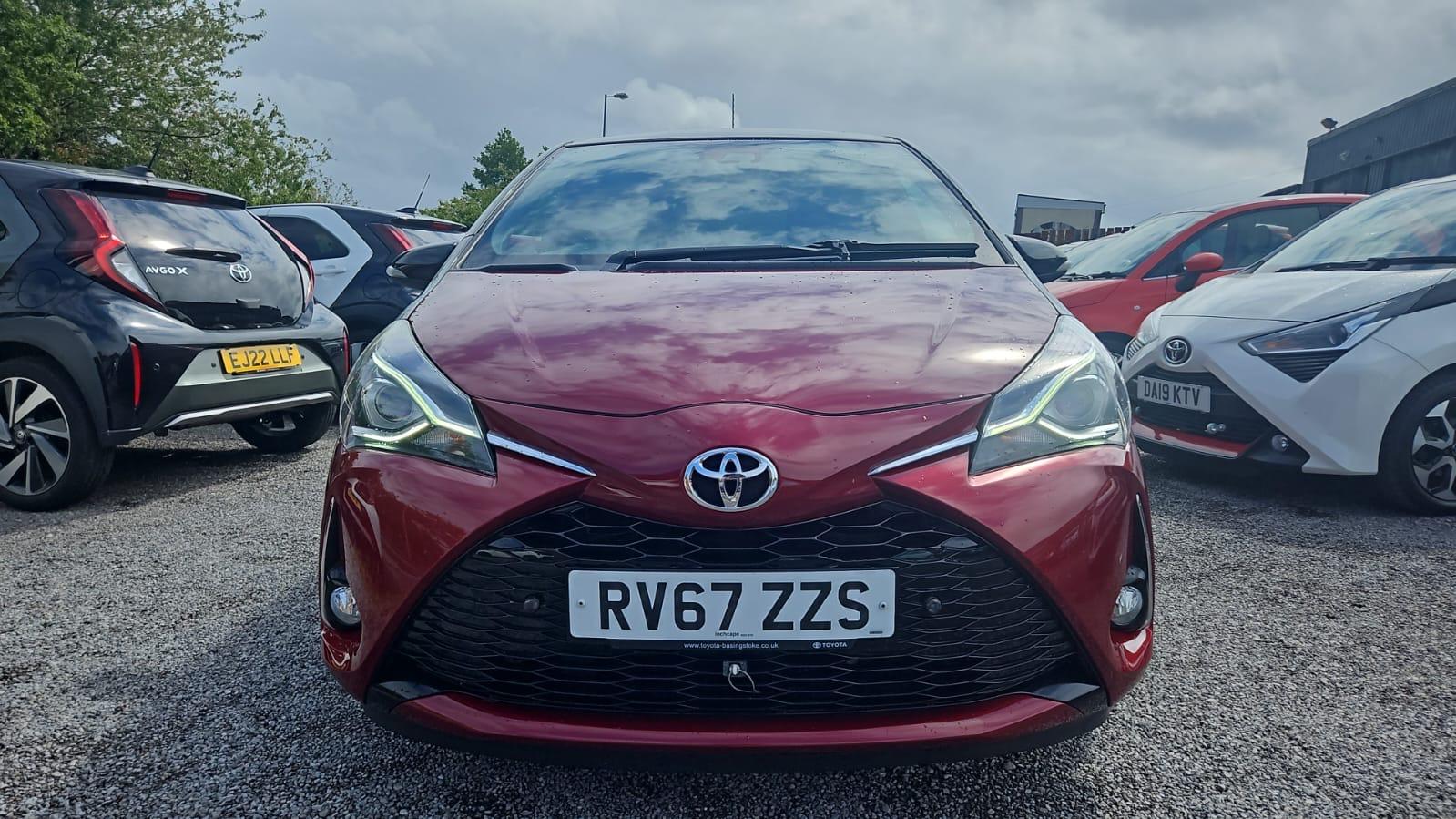 Toyota Yaris 1.5 VVT-i Design Hatchback 5dr Petrol Manual Euro 6 (111 ps)
