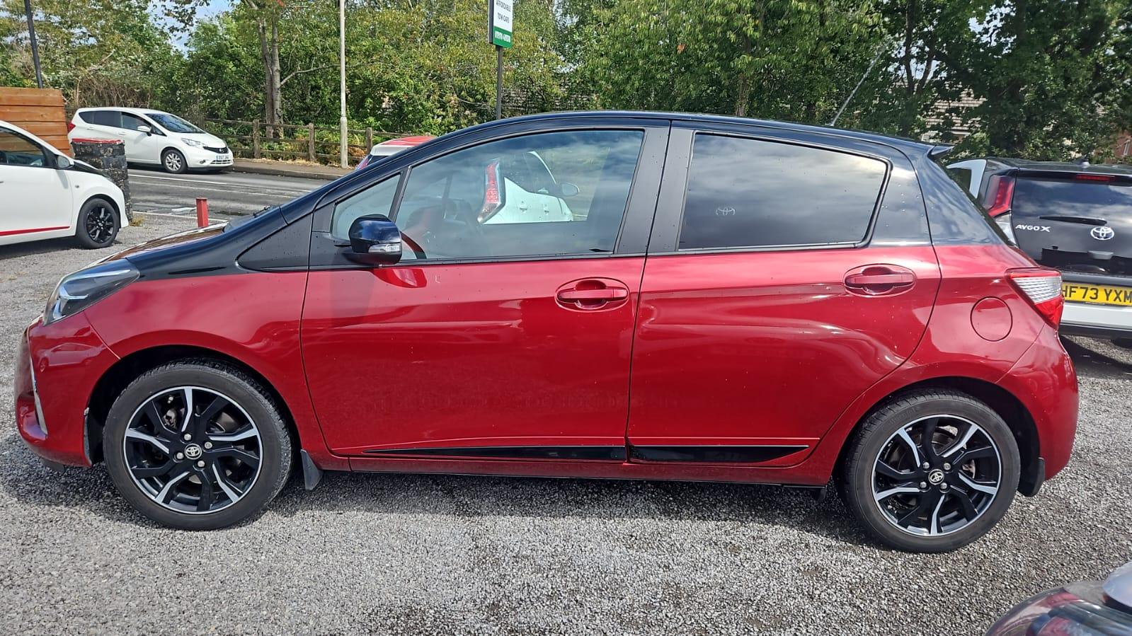 Toyota Yaris 1.5 VVT-i Design Hatchback 5dr Petrol Manual Euro 6 (111 ps)