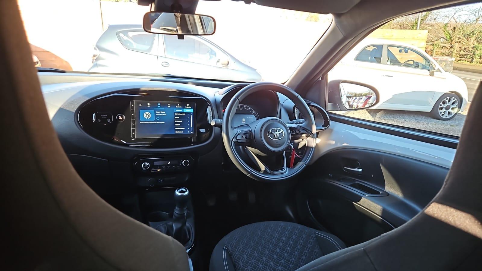 Toyota Aygo X 1.0 VVT-i Edge Hatchback 5dr Petrol Manual Euro 6 (s/s) (72 ps)